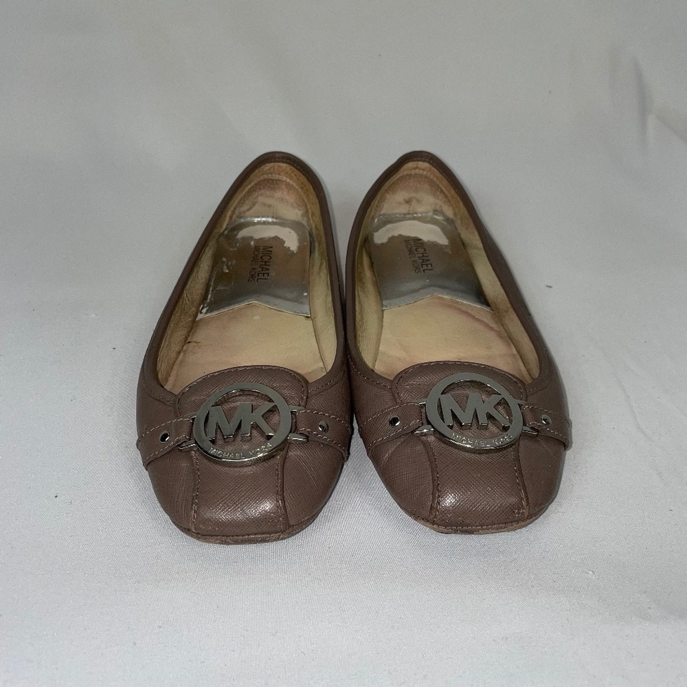 MICHAEL Michael Kors Flats - 8.5